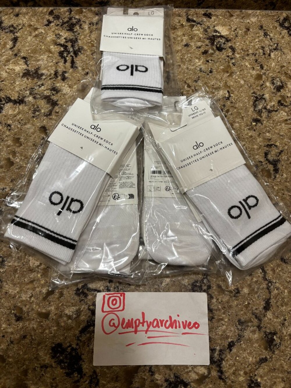 Alo Unisex Half-Crew Socks - Size L FITS ALL - Color White *Brand New*